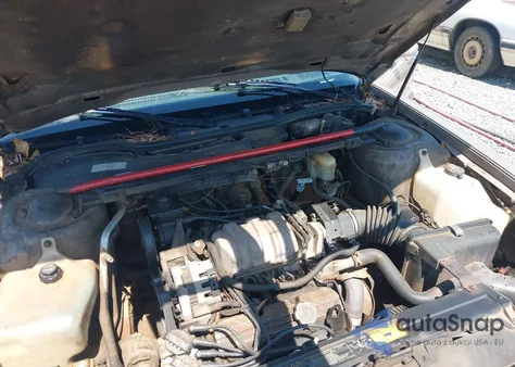 1992 Buick Park Avenue из США, поврежденный, VIN 1G4CW53L4N1666631